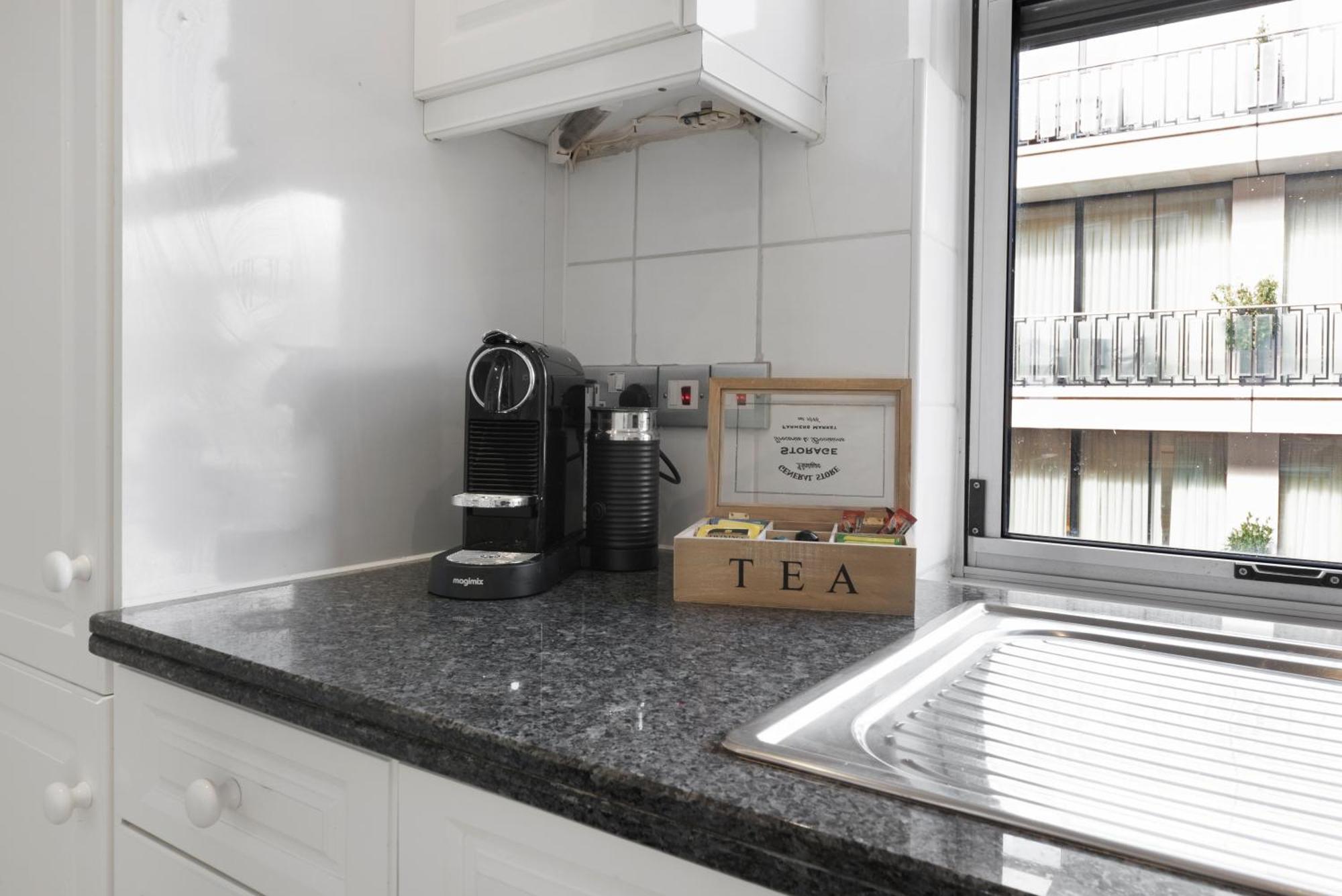 Mayfair Mews Apartment- 2 Bed 4 Appartamento *